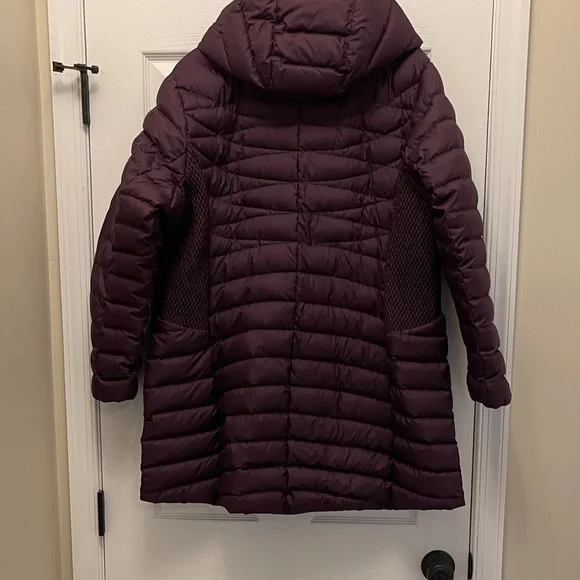 Duluth Trading Co Burgundy Jacket - Picture 6 of 7